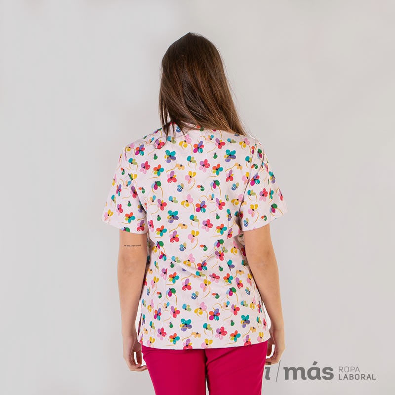 Blusa de pijama sanitario de microfibra estampada con flores de colores, de tejido antibacteriano y antimanchas